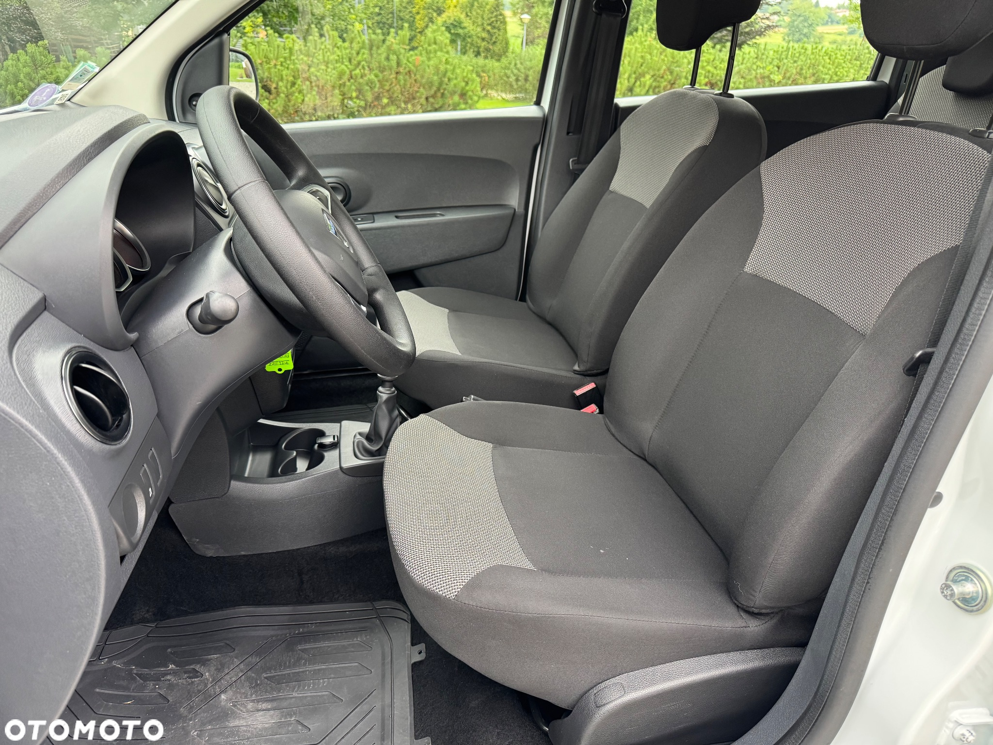 Dacia Lodgy TCe 100 GPF Start - 16