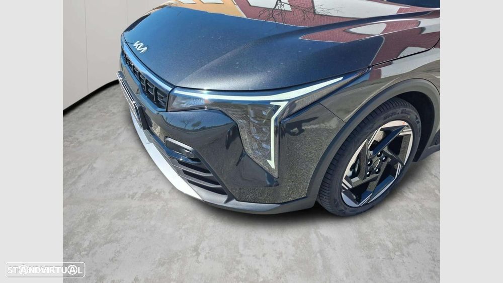 Kia K4 1.0 T-GDI Tech - 10