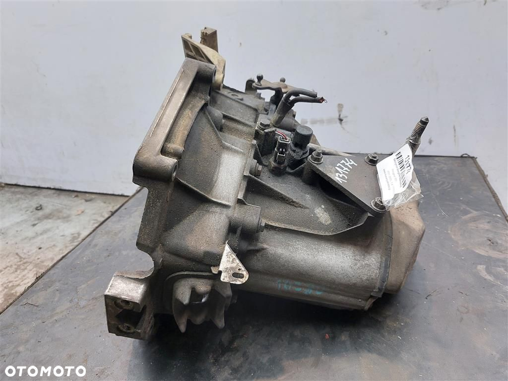 Skrzynia biegów Manualna Peugeot 307  I 1.4 73KM 2001-2005 5 BIEGÓW - 6