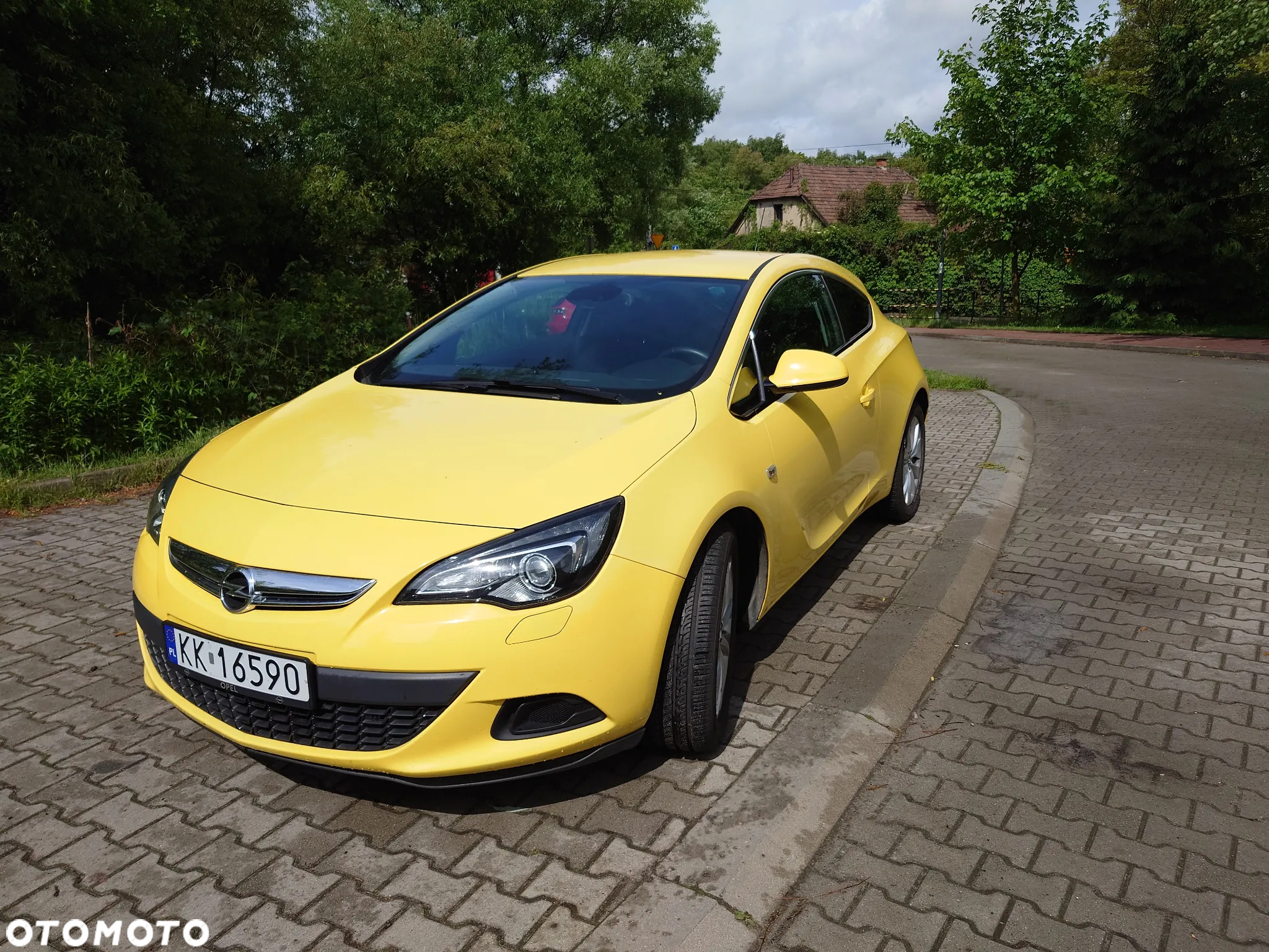 Opel Astra GTC 1.6 Turbo Edition - 6