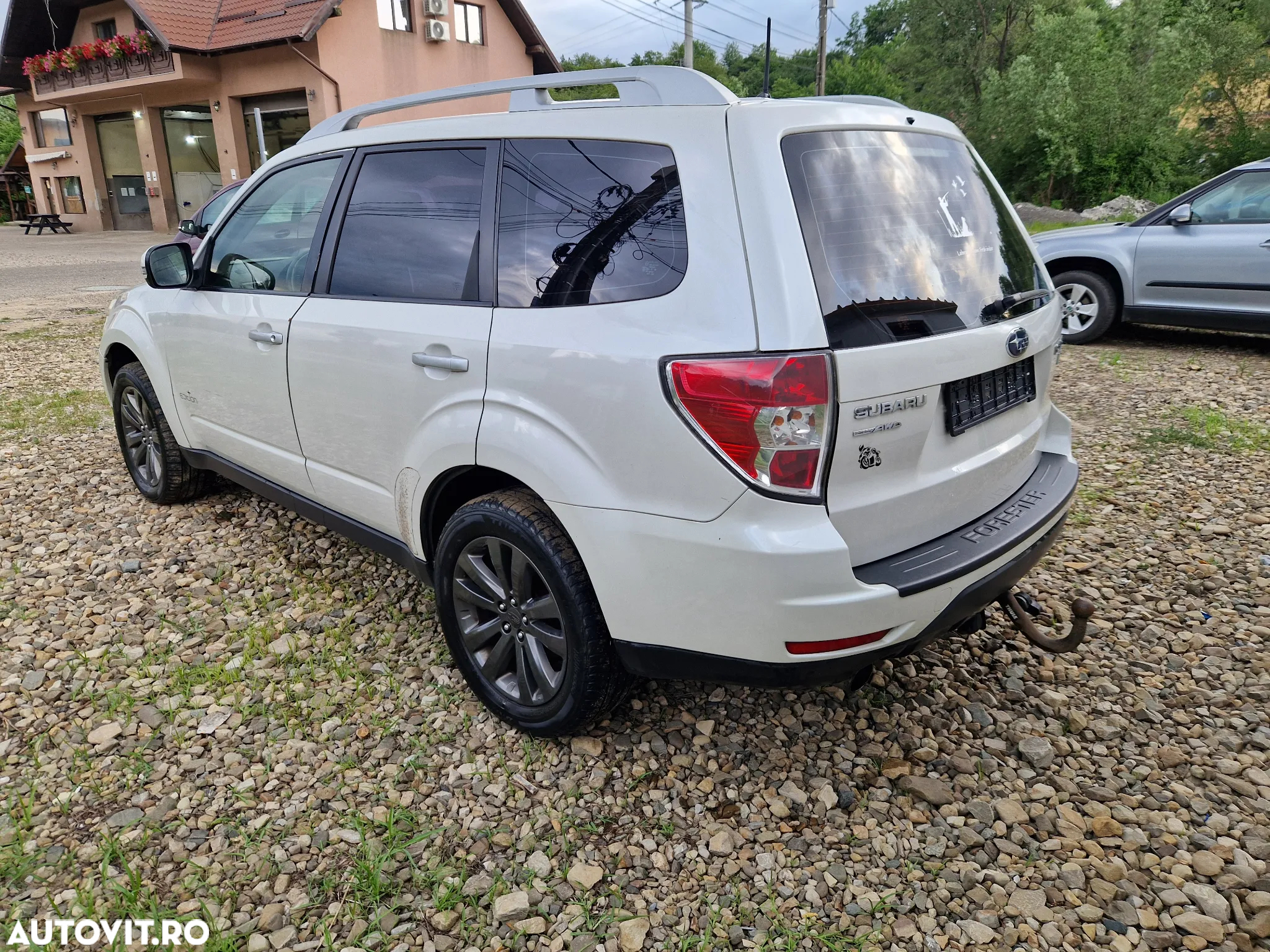 Subaru Forester 2.0D Exclusive - 3
