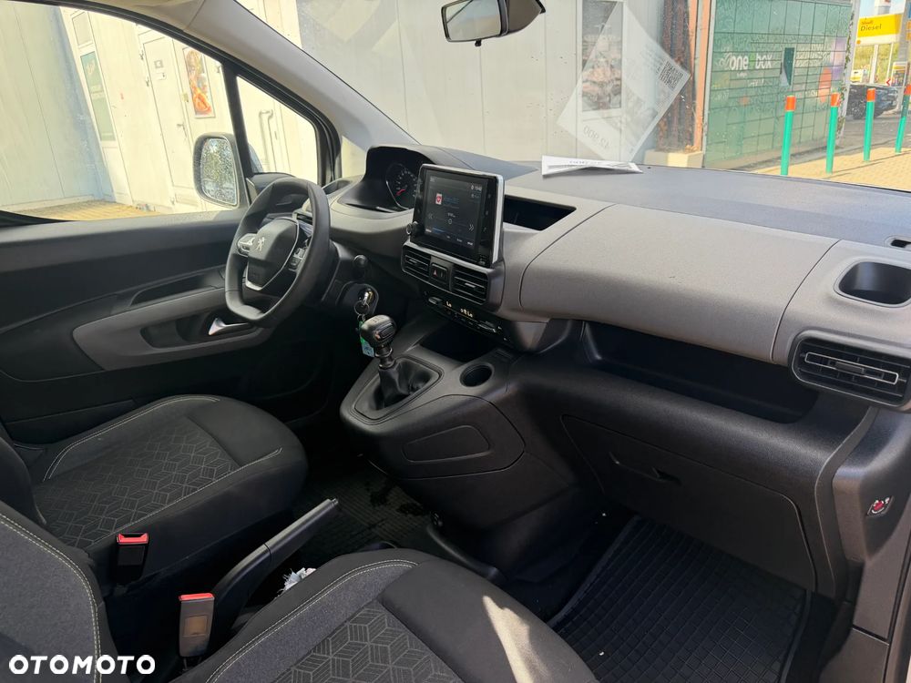 Peugeot Rifter Long 1.2 PureTech Active Pack S&S (7-os.) - 9