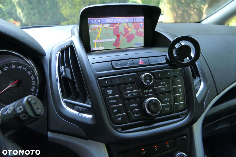 Opel Zafira Tourer 1.4 Turbo Business Edition - 27
