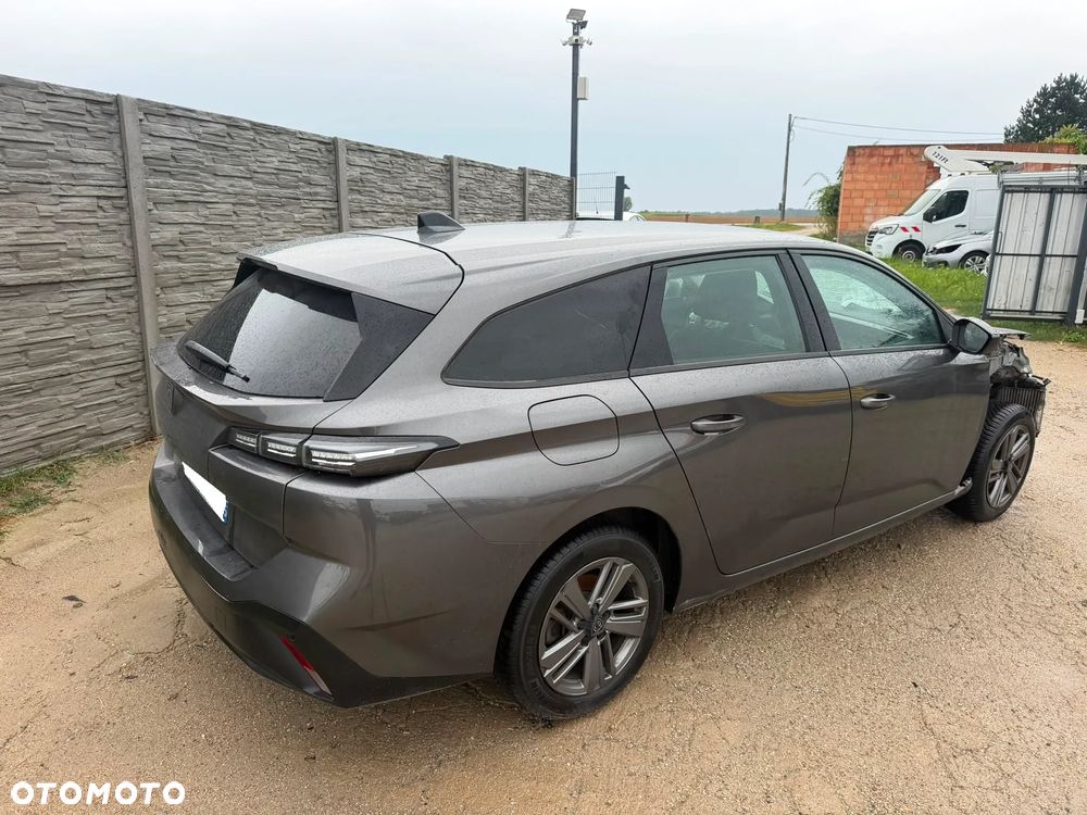 Peugeot 308 PureTech 130 EAT8 Active Pack - 6