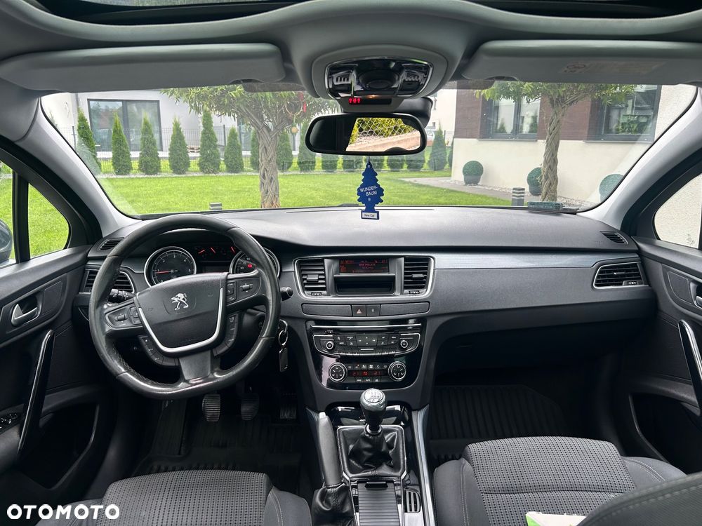 Peugeot 508 SW HDi FAP 140 Allure - 19