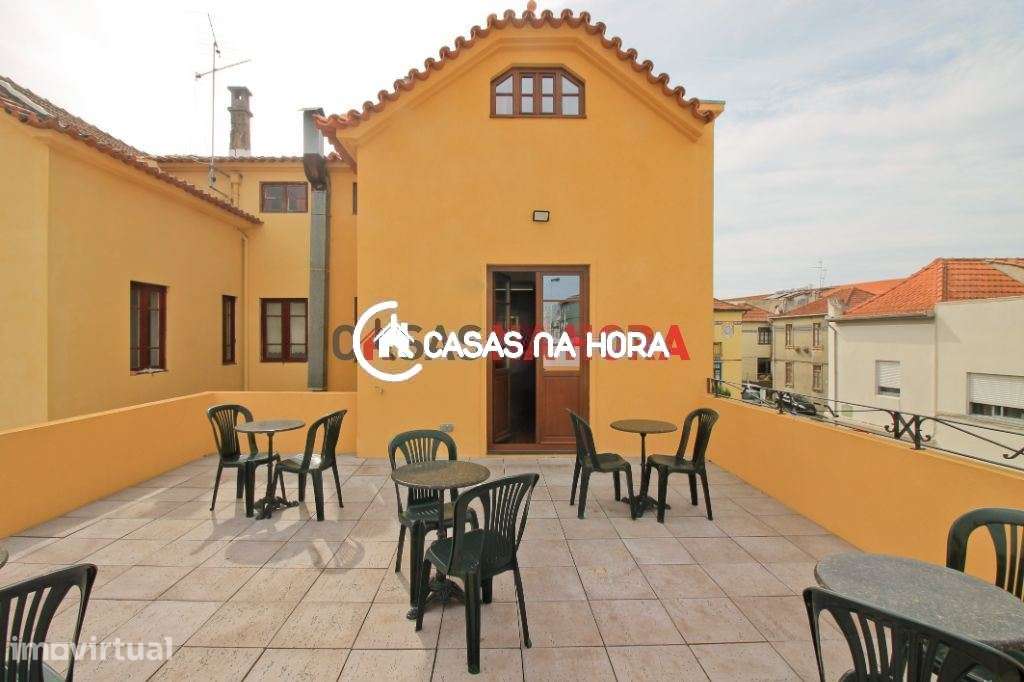 Quarto para 2 pessoas - Yellow Residence Amial - Grande imagem: 2/14