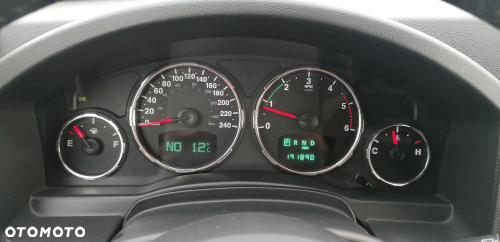 Jeep Cherokee 2.8 CRD Limited - 23