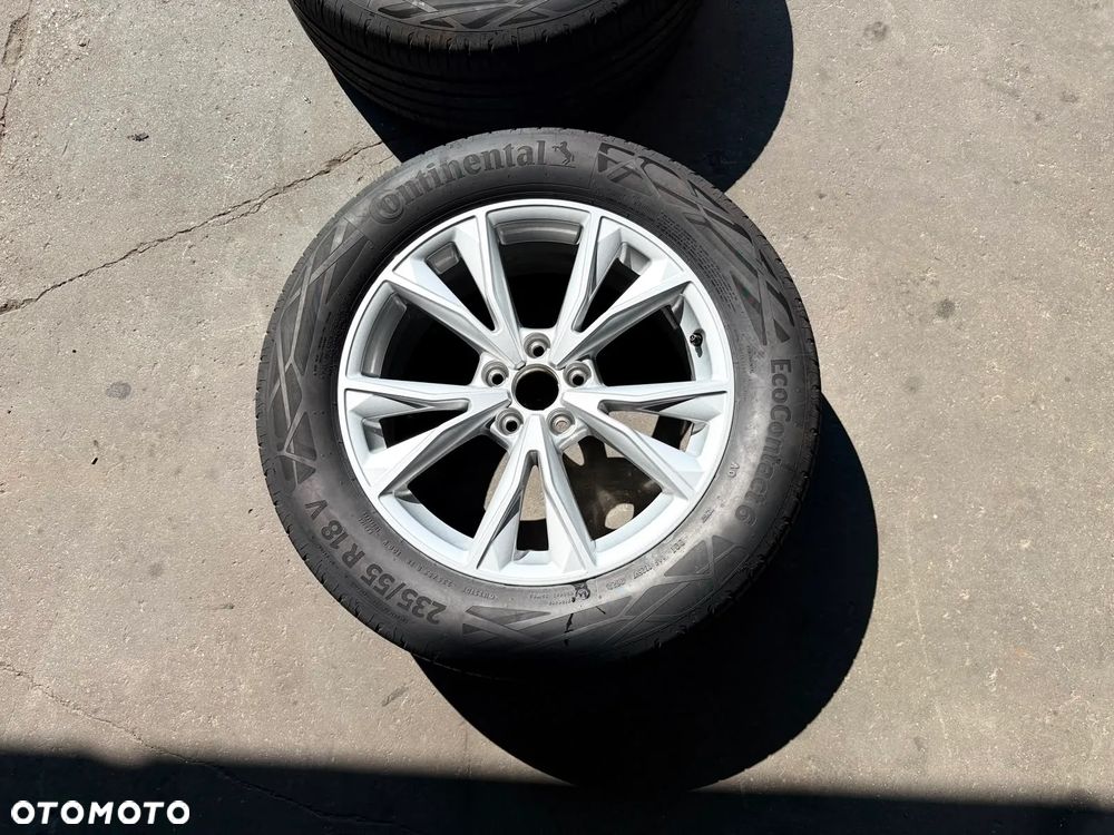 AUDI Q3 F3 SPORTBACK  FELGA NOWA  C R18 7.0Jx18H2 ET43 83A601025K - 2