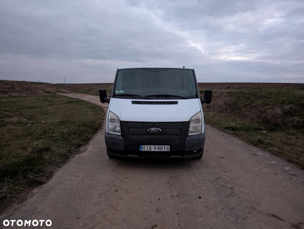 Ford Transit - 3