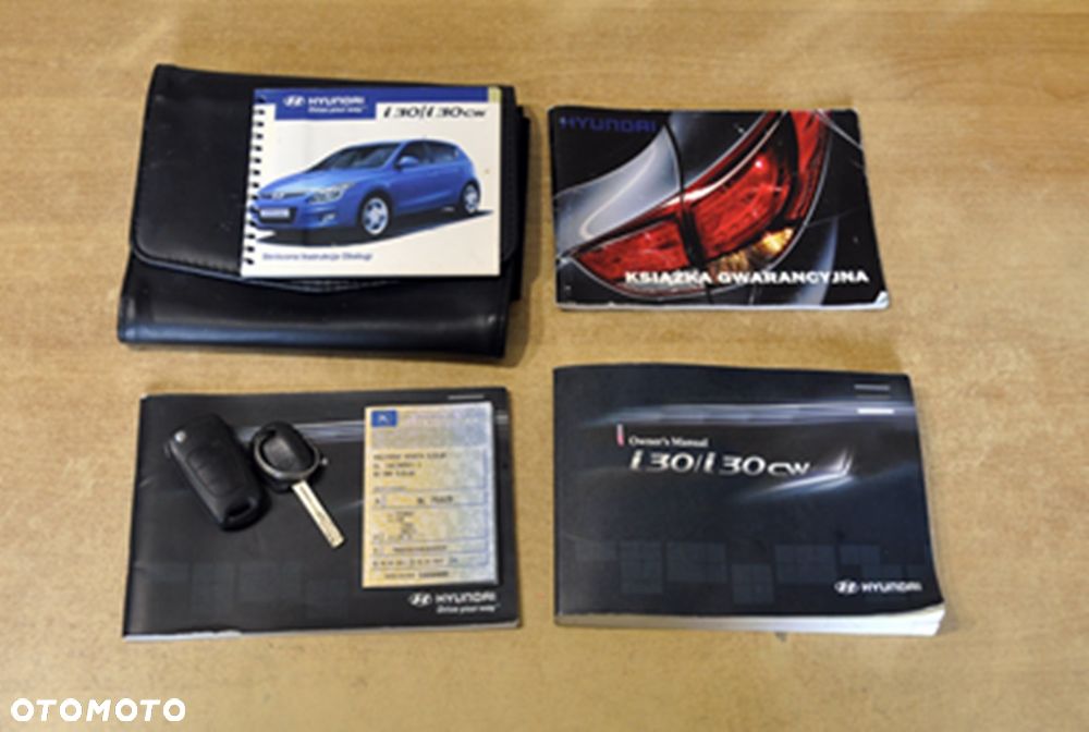 Hyundai i30 1.6 CRDi Comfort EU5 - 15