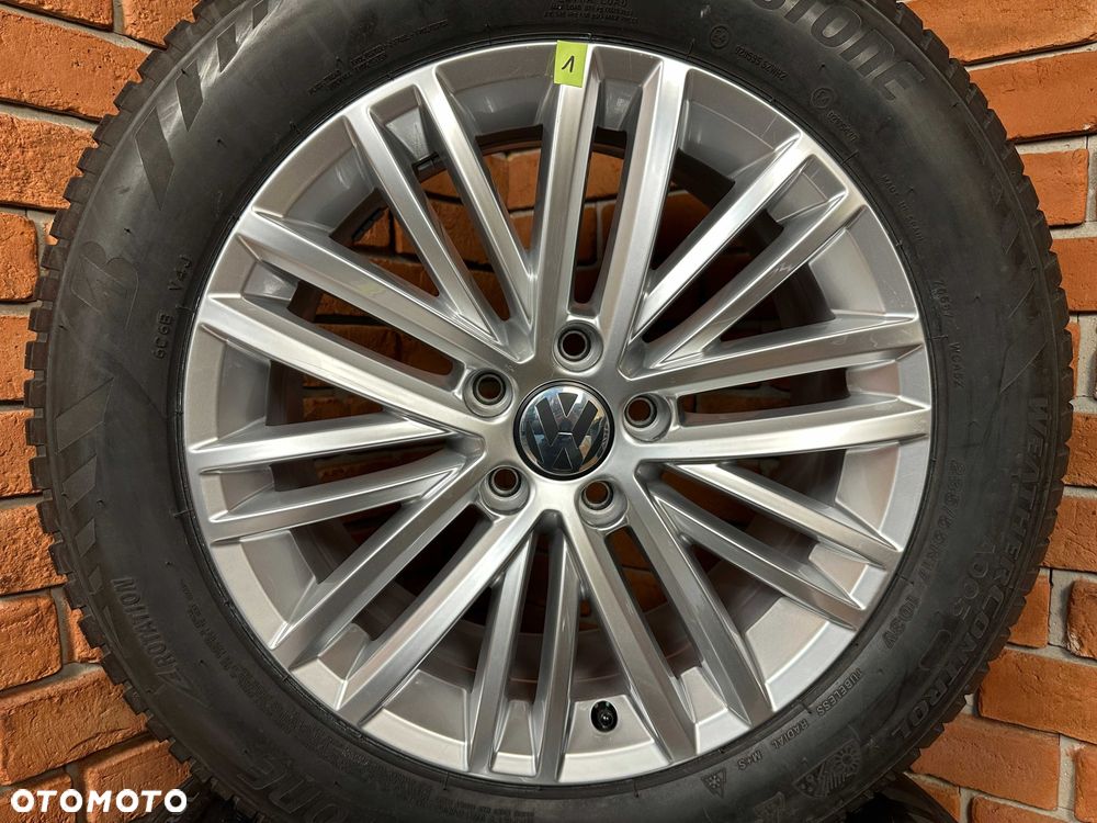 Koła Felgi 17 5x112 Volkswagen Tiguan Wielosezon Opony Jak nowe - 2