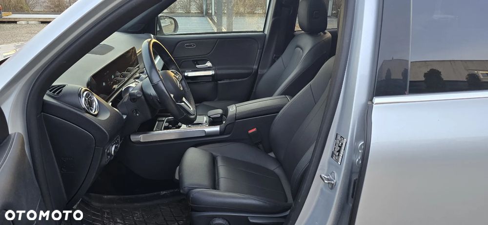 Mercedes-Benz GLB 250 4Matic 8G-DCT EDITION 2022 - 12