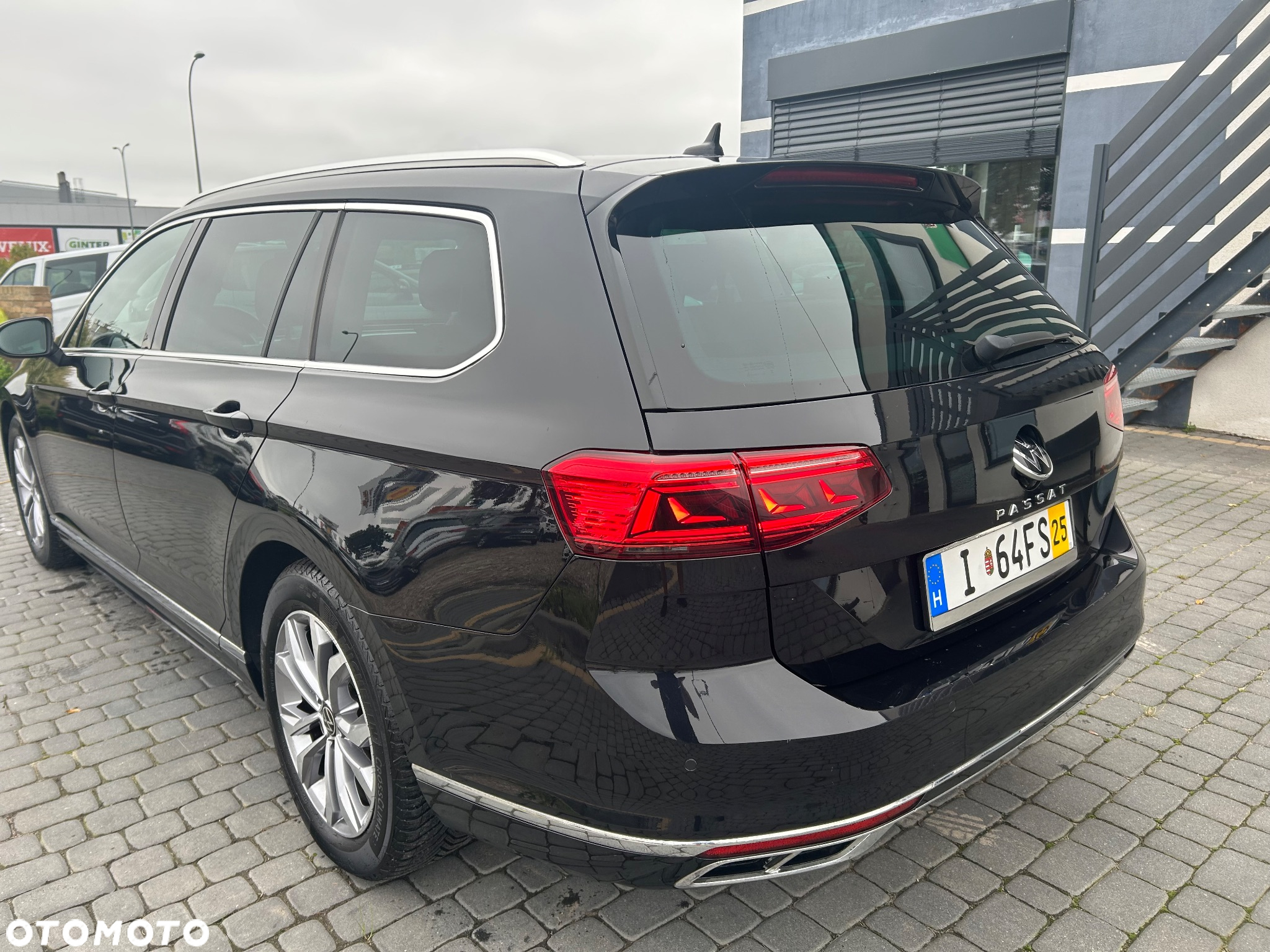 Volkswagen Passat Variant 2.0 TDI (BlueMotion Technology) Trendline - 6