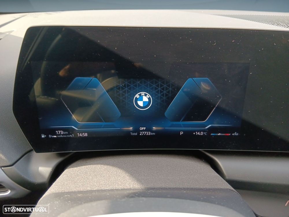 BMW 118 d Pack Desportivo M - 17