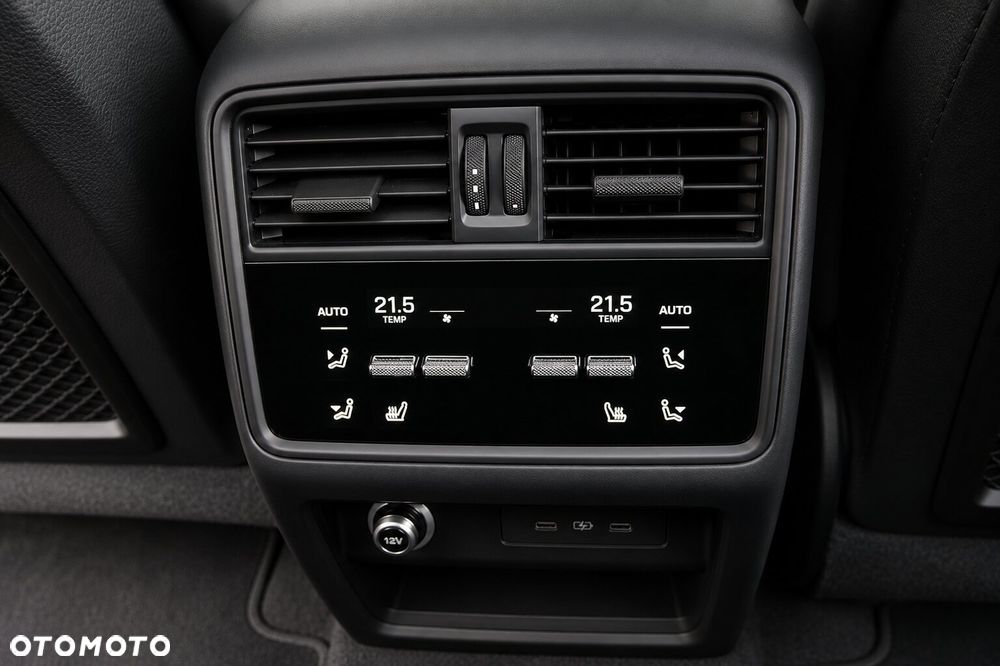 Porsche Cayenne E-Hybrid PHEV - 16