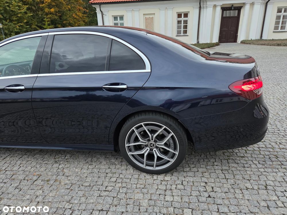 Mercedes-Benz Klasa E - 29