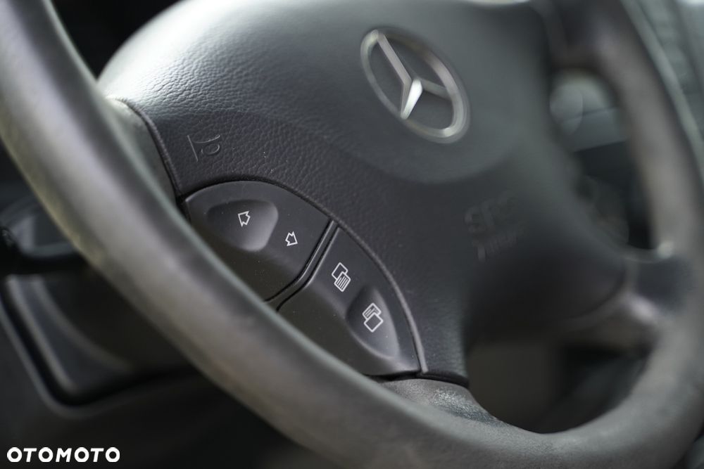 Mercedes-Benz Sprinter 313 CDI *Klima* HAK *PDC* -- Faktura VAT -- bdb stan -- Drzwi 270° -- - 27