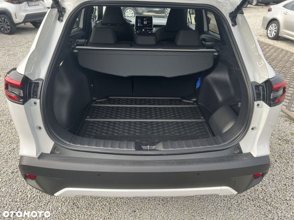 Toyota Corolla Cross 2.0 Hybrid Style - 13