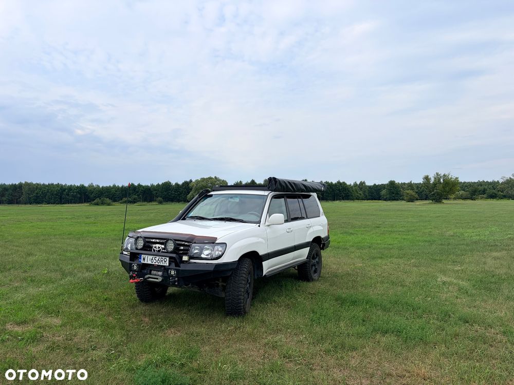 Toyota Land Cruiser 100 Executive - 10