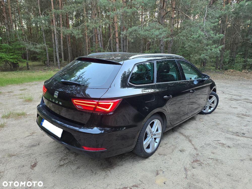 Seat Leon 2.0 TDI FR S&S DSG - 17
