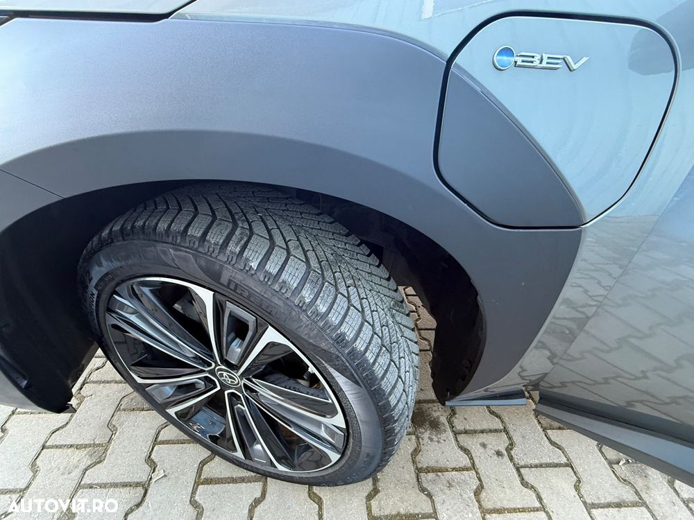 Toyota BZ4X 160 KW AWD (4x4) Luxury - 24