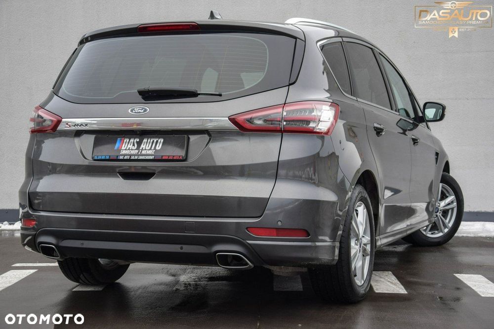 Ford S-Max - 9