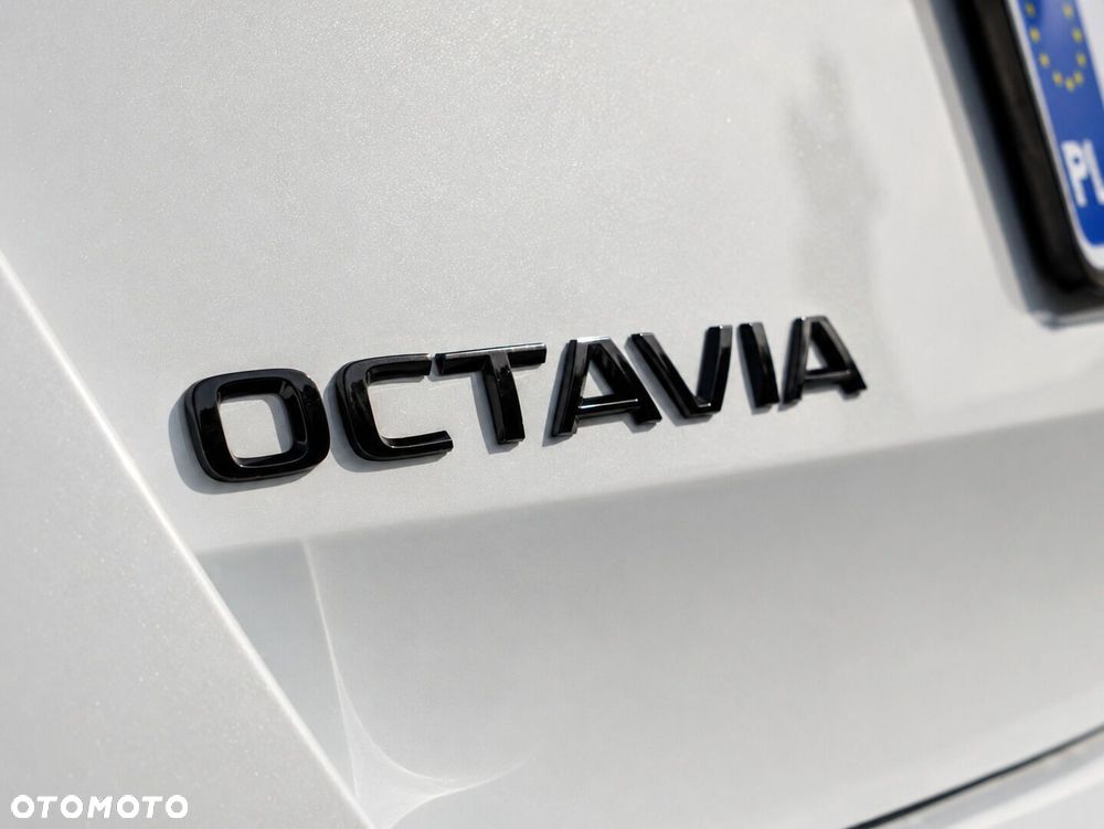Skoda Octavia 2.0 TDI RS DSG - 10