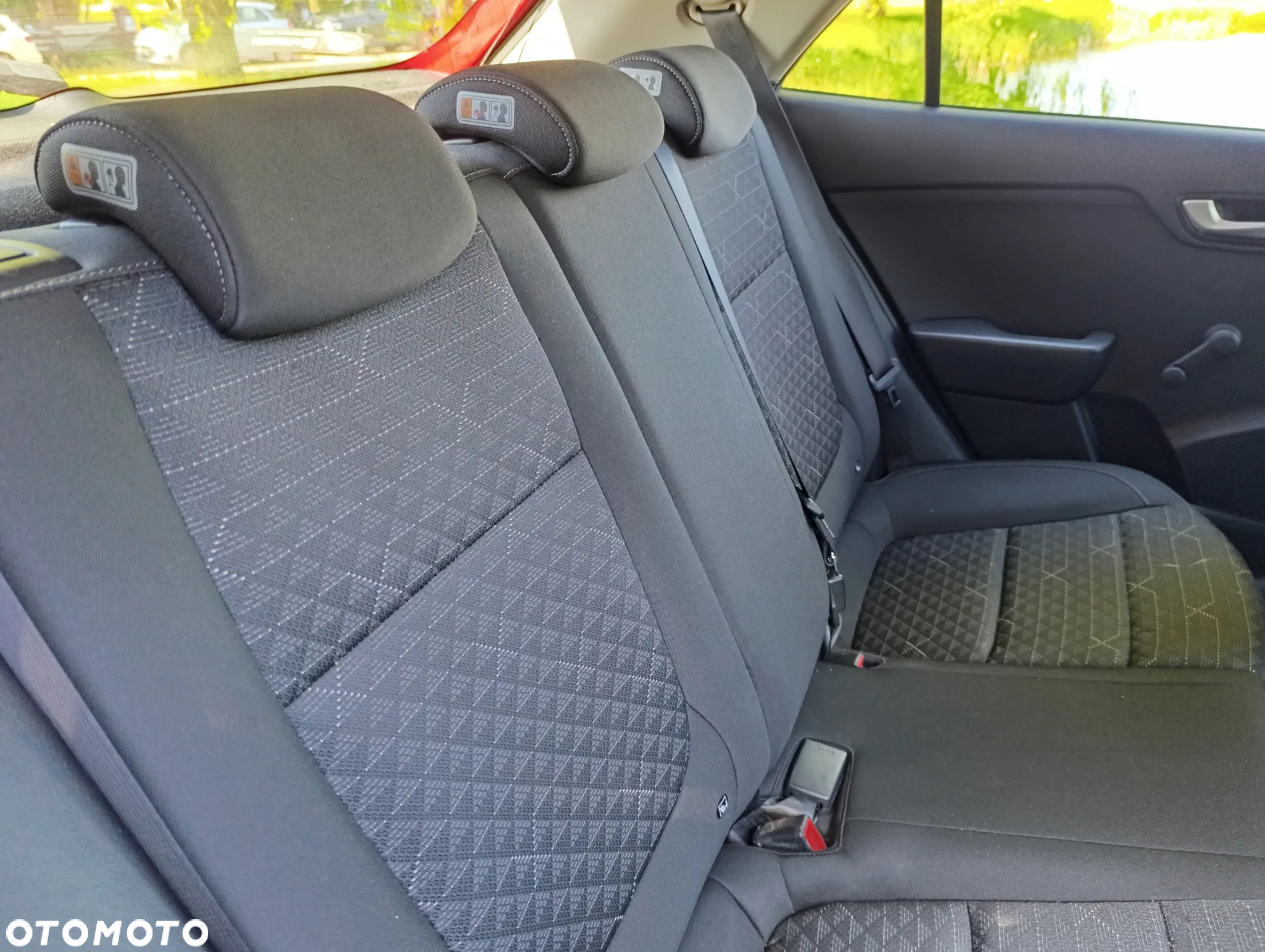 Kia Rio 1.2 M - 18