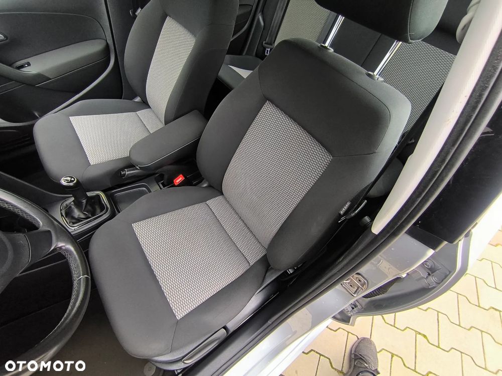 Volkswagen Polo 1.2 Team - 21