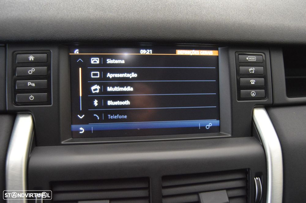 Land Rover Discovery - 30