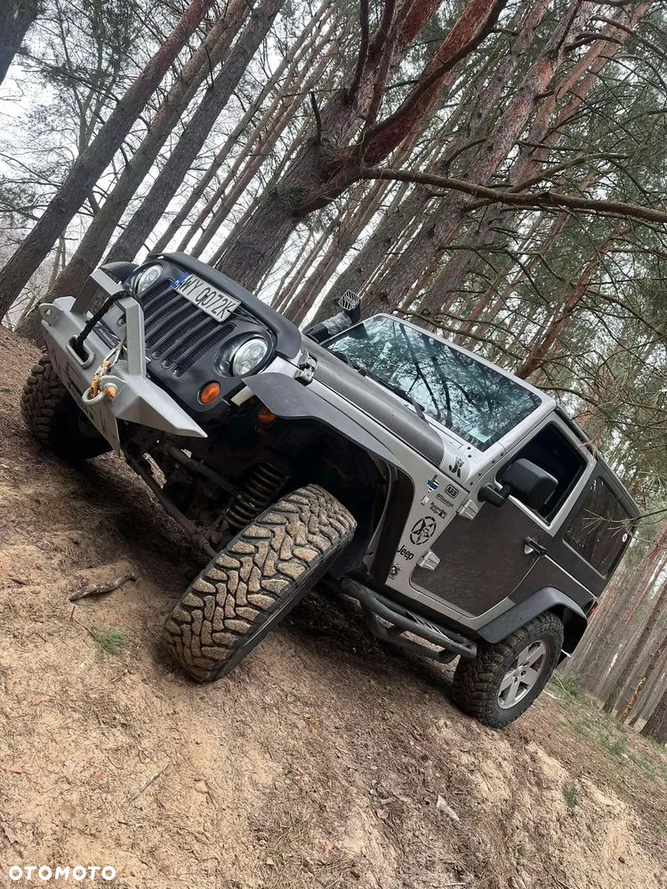 Jeep Wrangler - 10