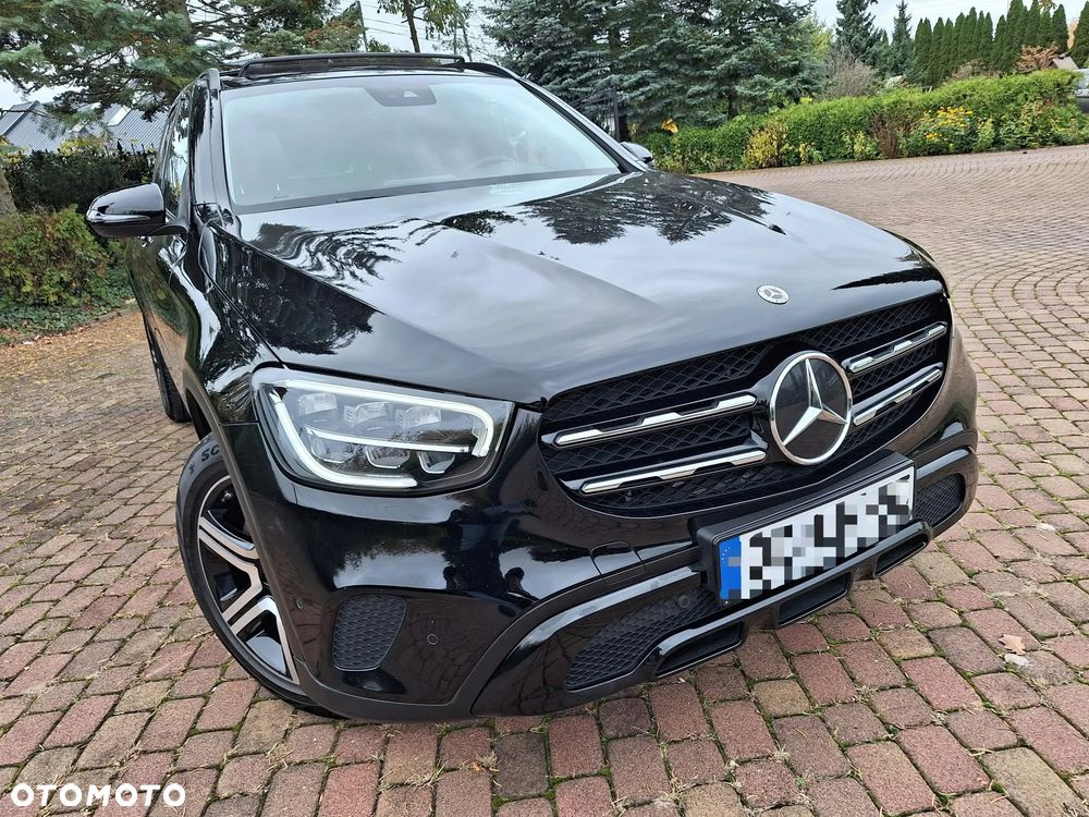 Mercedes-Benz GLC 220 d 4Matic 9G-TRONIC AMG Line - 1