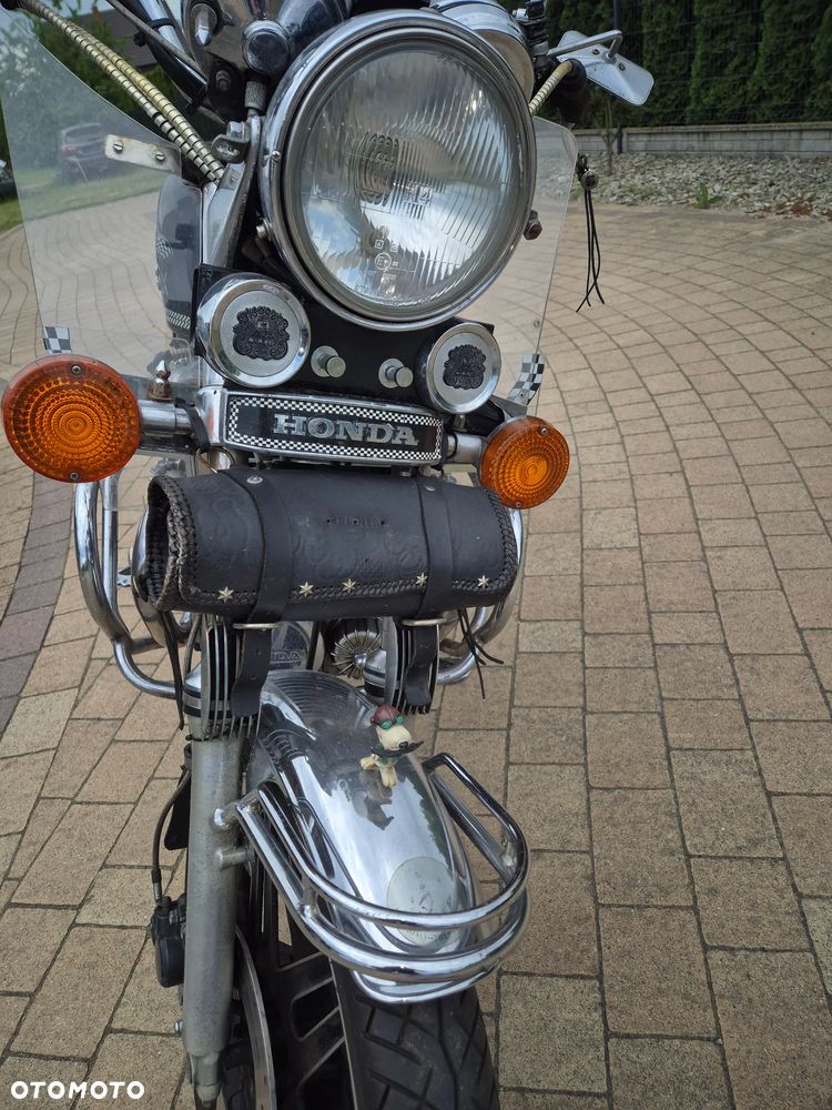 Honda CX - 7