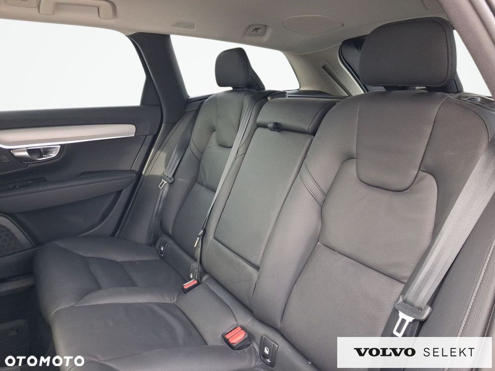 Volvo V90 - 16