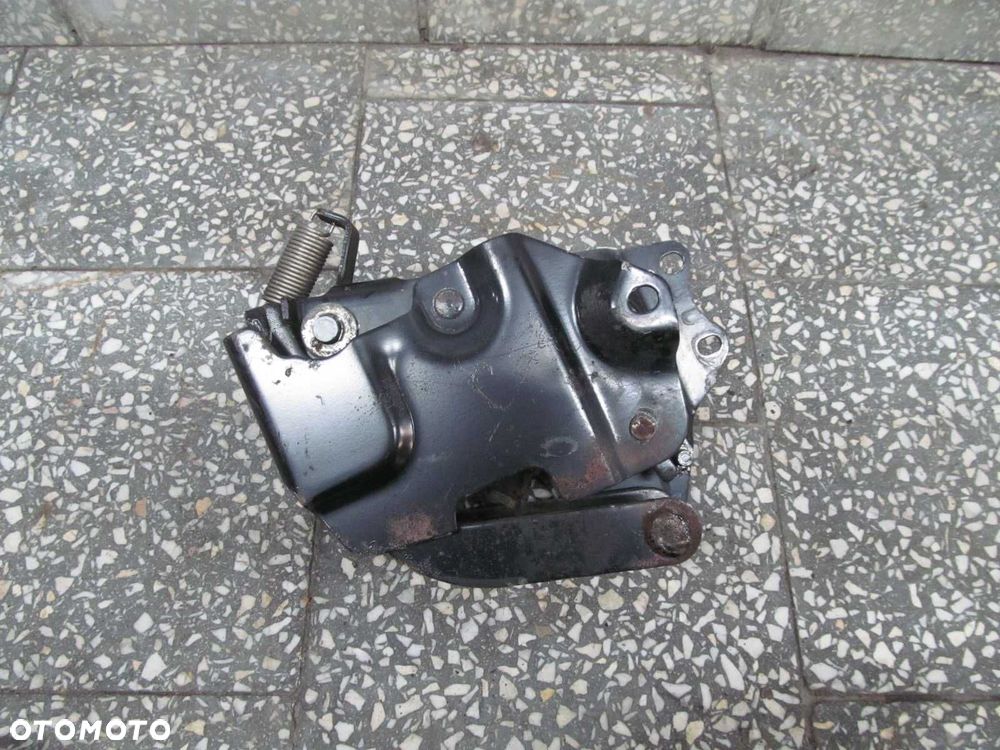 NISSAN CABSTAR MAXITY NT400 BLOKADA ZAMEK KABINY PRAWY 07-15 - 1