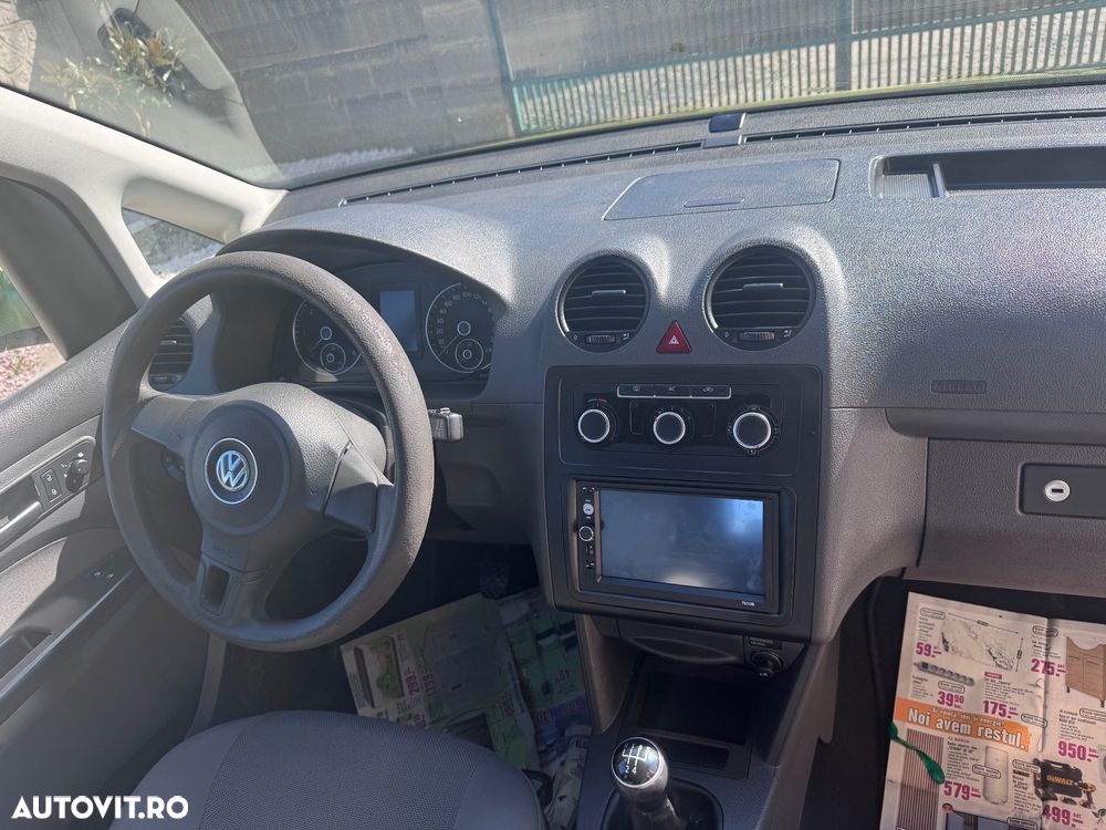 Volkswagen Caddy 2011 photo 5