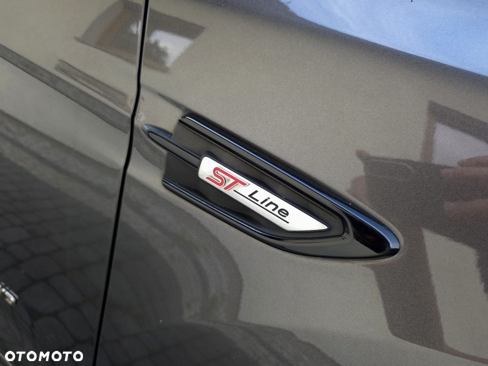 Ford Kuga 2.0 TDCi AWD Titanium - 31