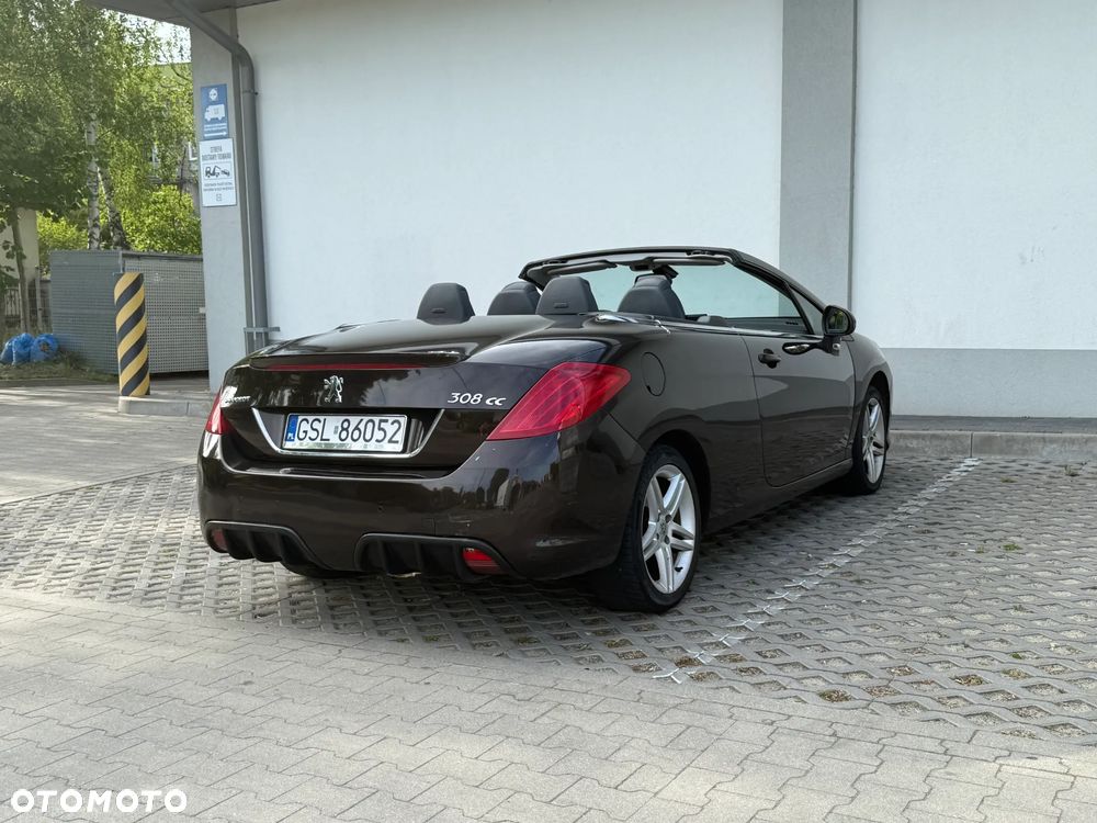 Peugeot 308 CC - 8
