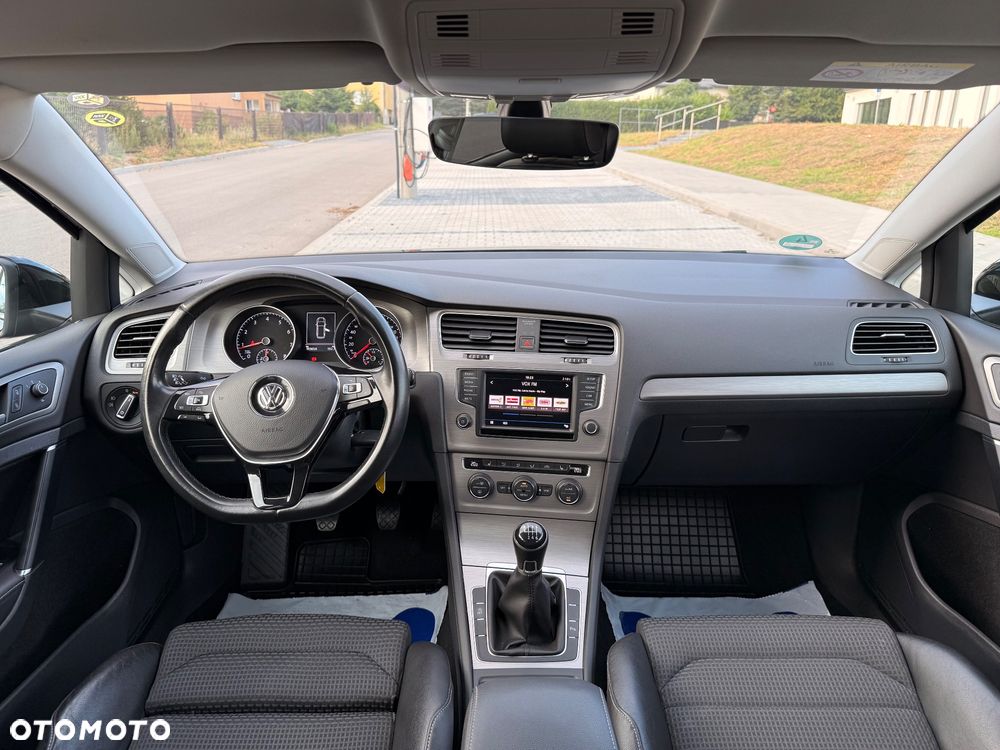 Volkswagen Golf 1.4 TSI BMT Highline - 21