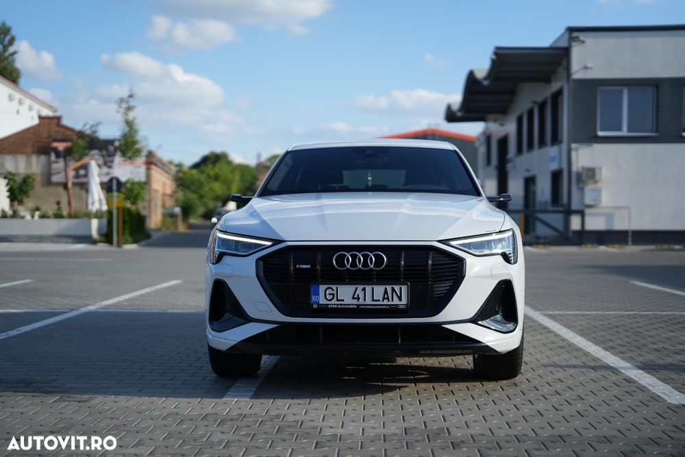 Audi e-tron 50 quattro S line - 6