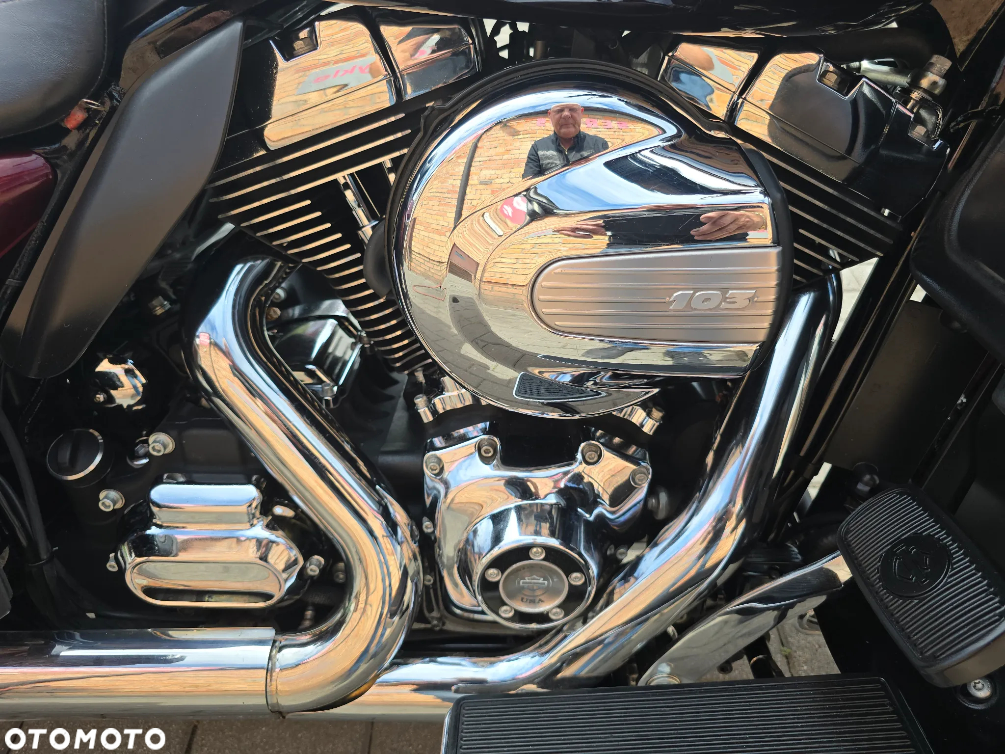 Harley-Davidson Touring Ultra Limited - 4