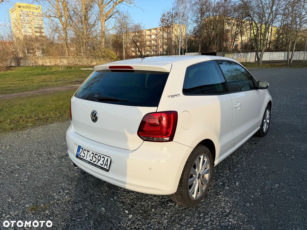 Volkswagen Polo 1.4 Team - 11