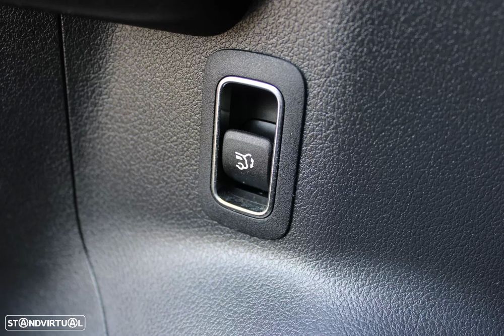 Mercedes-Benz B 200 AMG Line Aut. - 34