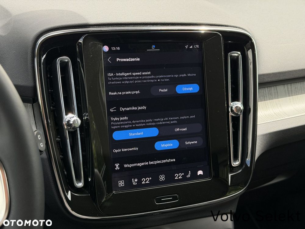 Volvo XC 40 - 28