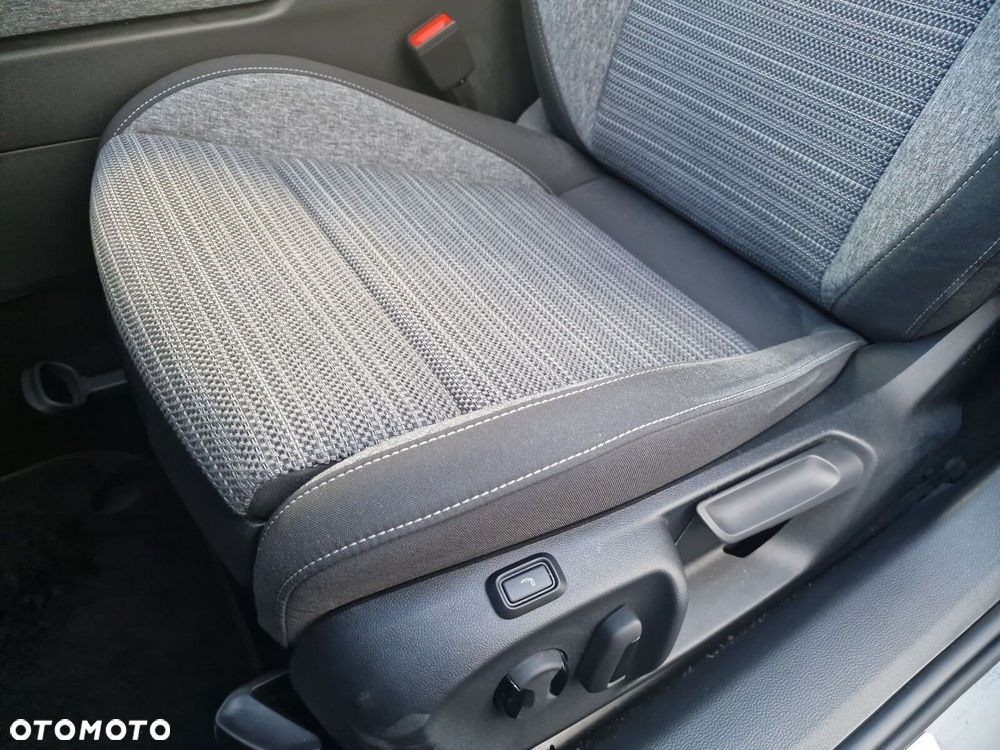 Skoda Superb 1.5 TSI mHEV Selection DSG - 13