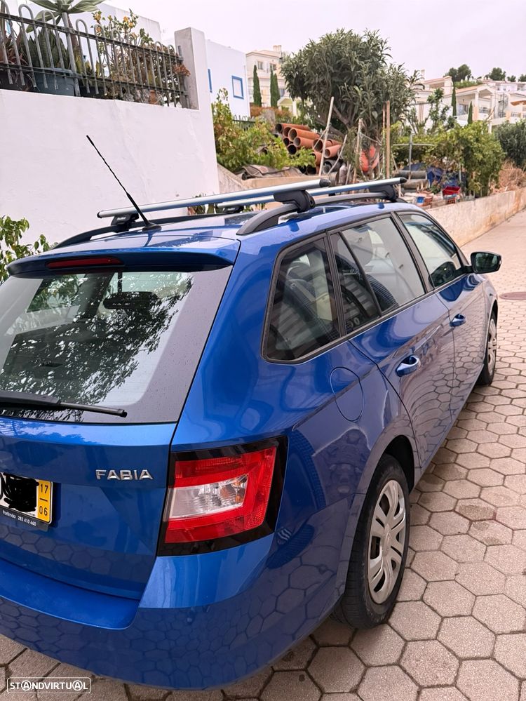 Skoda Fabia Break 1.0 Active - 2