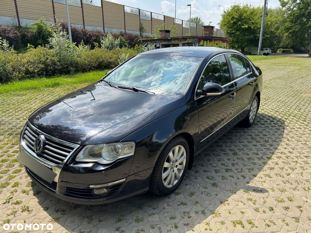 Volkswagen Passat 2.0 TDI DPF Highline - 20