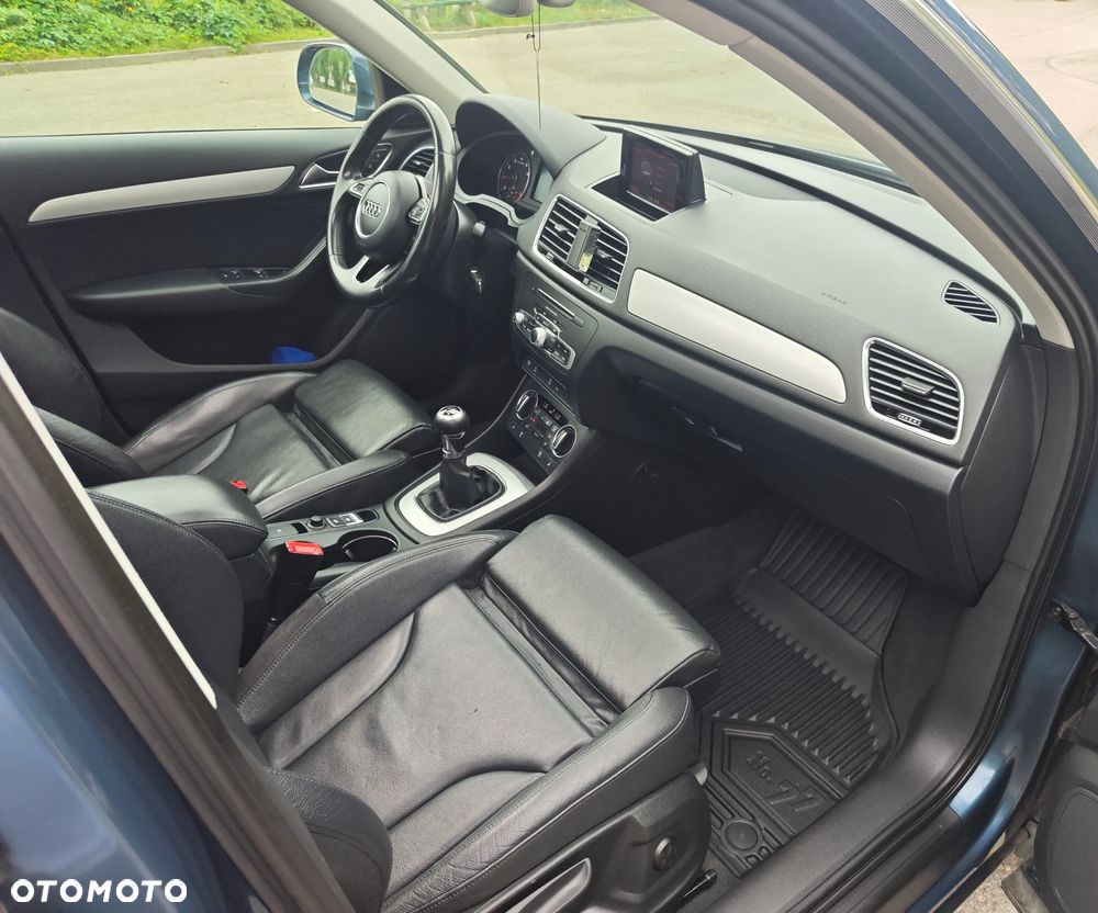 Audi Q3 1.4 TFSI Sport - 22