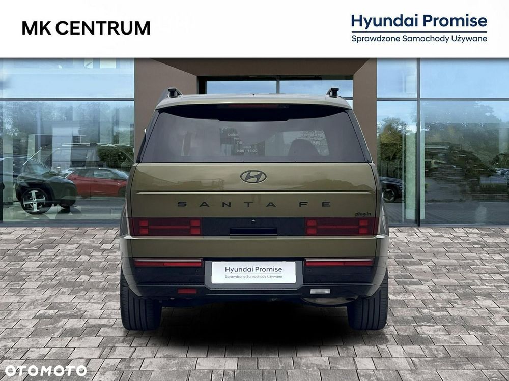 Hyundai Santa Fe - 4