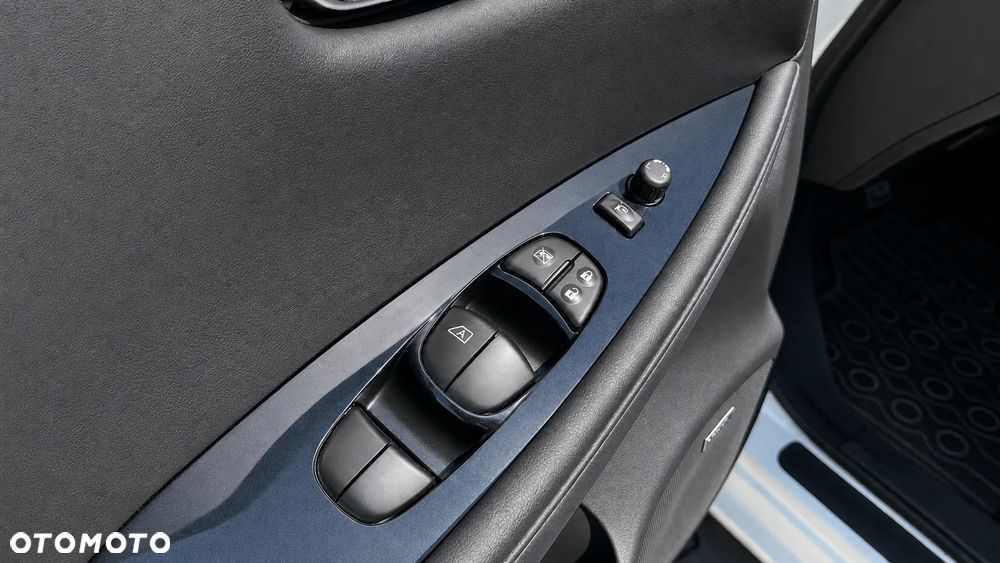 Nissan Leaf 24kWh Tekna - 10